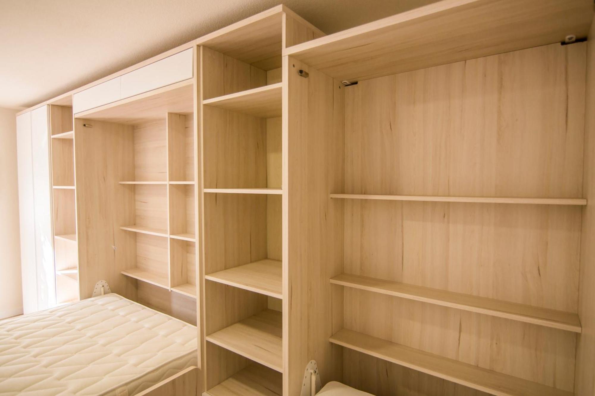 Apartamentos Plaza De Santiago - Estudios Turisticos - 1 Llave Pinto Exteriör bild