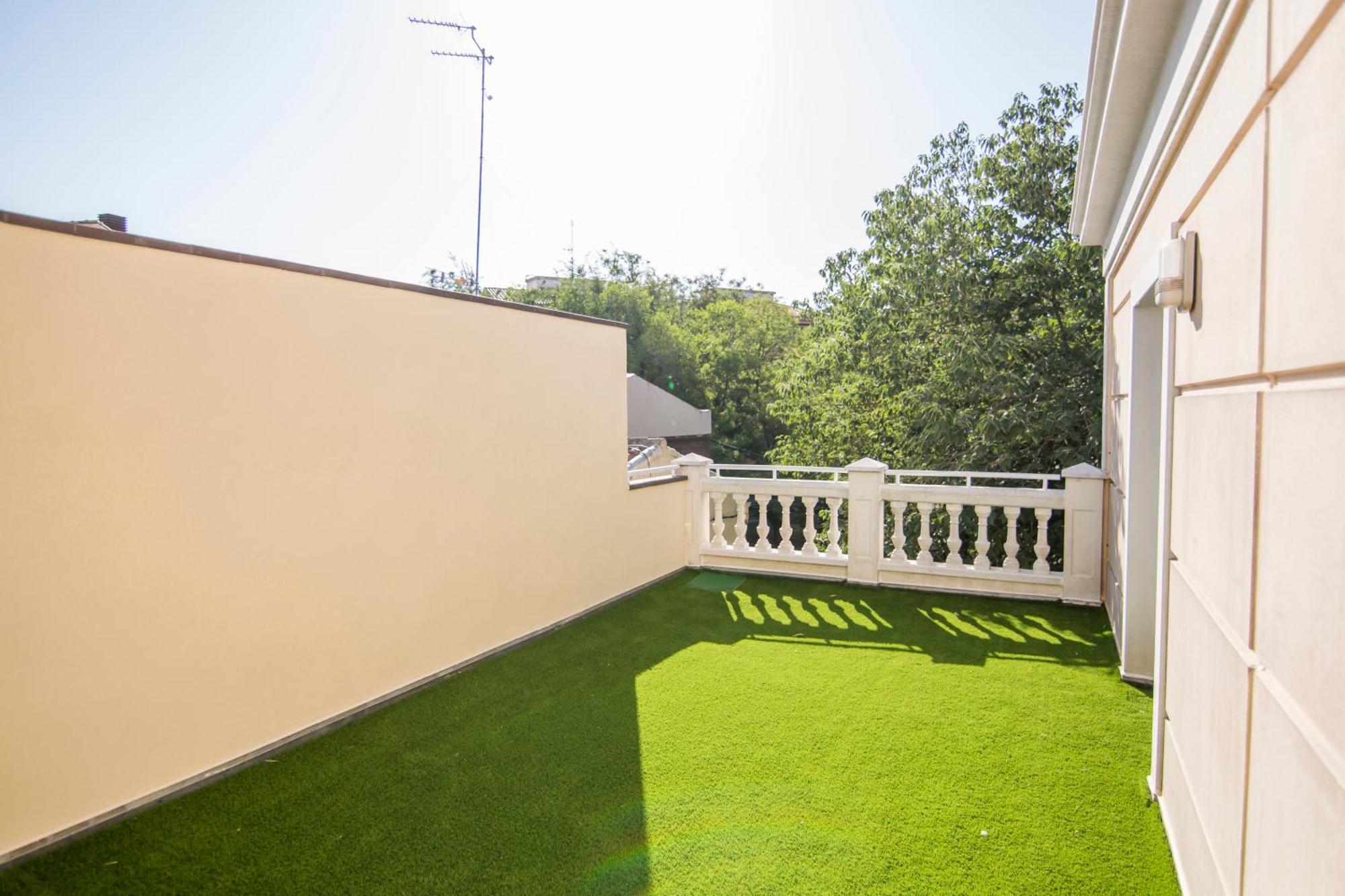Apartamentos Plaza De Santiago - Estudios Turisticos - 1 Llave Pinto Exteriör bild