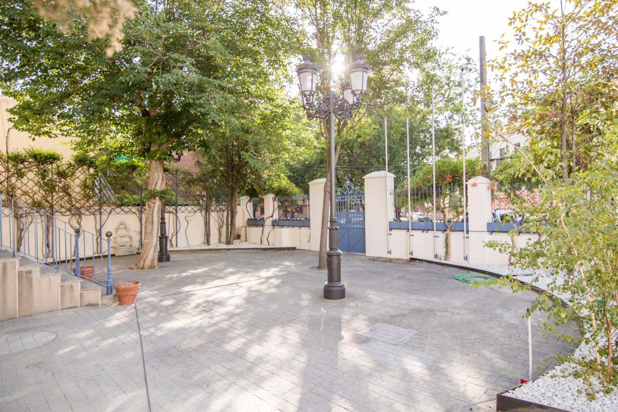 Apartamentos Plaza De Santiago - Estudios Turisticos - 1 Llave Pinto Exteriör bild